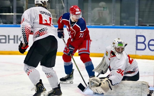 Остановили столичный «Юниор»