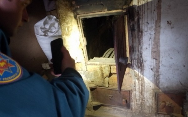 Состояние отопительных печей, электропроводки, наличие автономных пожарных извещателей проверяют барановичские спасатели Состояние отопительных печей, электропроводки, наличие автономных пожарных извещателей проверяют барановичские спасатели