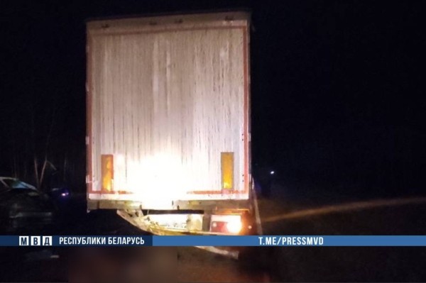 Страшное ДТП произошло в Брестской области: погибли два человека Страшное ДТП произошло в Брестской области: погибли два человека