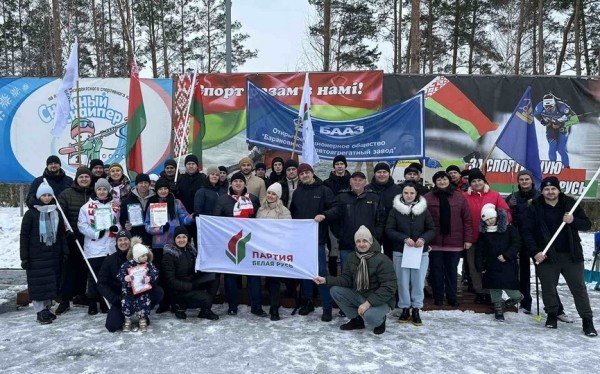 Барановичские автоагрегатовцы вышли на спортивную лыжню