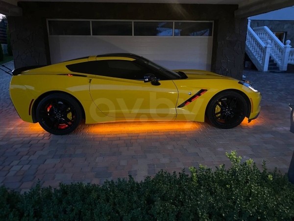 Больше 6 литров под капотом. Сколько просят в Беларуси за легендарный Chevrolet Corvette? Больше 6 литров под капотом. Сколько просят в Беларуси за легендарный Chevrolet Corvette?