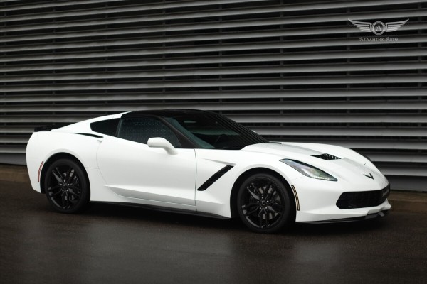 Больше 6 литров под капотом. Сколько просят в Беларуси за легендарный Chevrolet Corvette? Больше 6 литров под капотом. Сколько просят в Беларуси за легендарный Chevrolet Corvette?