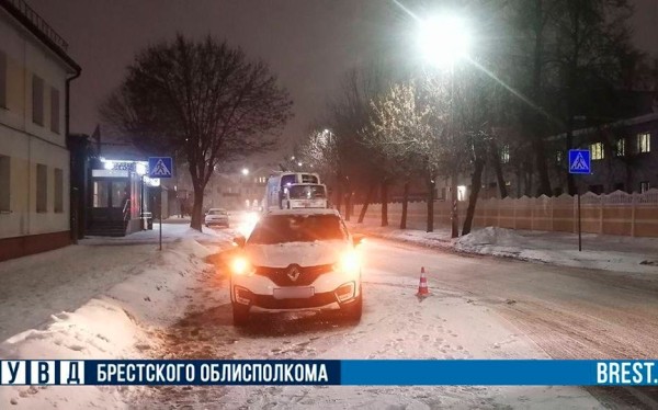 Девочку на пешеходном переходе сбил автомобиль в Бресте