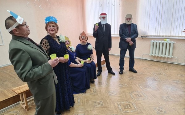 Искусство без возраста. Барановичский клуб «Никогда не поздно» дал концерт Искусство без возраста. Барановичский клуб «Никогда не поздно» дал концерт