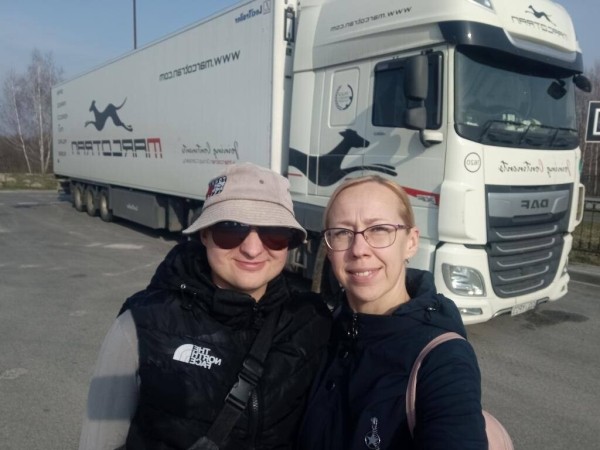 «Итальянцы подрезают, немцы — средний палец показывают». Женщина из Брестской области о работе дальнобойщицей «Итальянцы подрезают, немцы — средний палец показывают». Женщина из Брестской области о работе дальнобойщицей