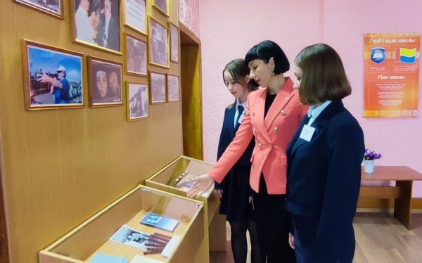 Музейная экспозиция, посвященная знаменитому режиссеру Михаилу Пташуку, открылась в Барановичском районе Музейная экспозиция, посвященная знаменитому режиссеру Михаилу Пташуку, открылась в Барановичском районе