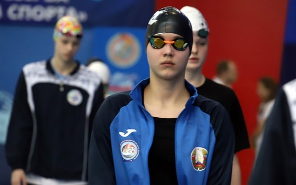 На первенстве области отличились барановичские пловцы