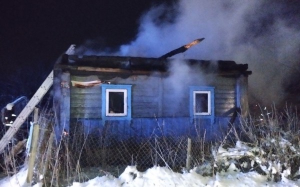 Неизвестный мужчина сгорел в Барановичском районе Неизвестный мужчина сгорел в Барановичском районе