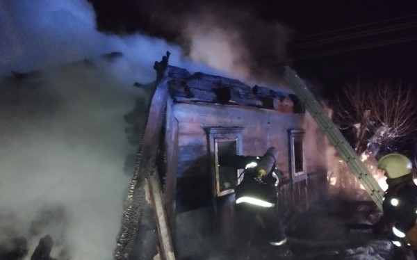 Неизвестный мужчина сгорел в Барановичском районе Неизвестный мужчина сгорел в Барановичском районе