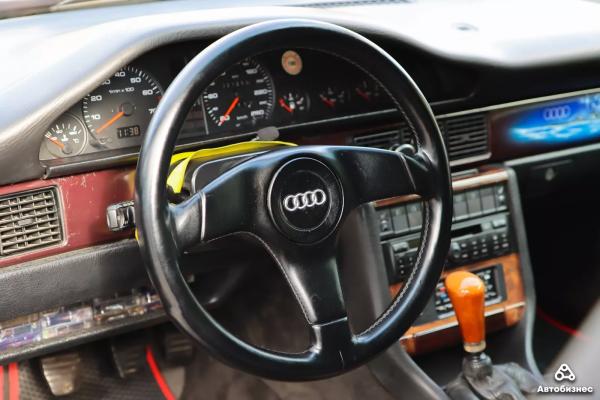 «Папа, она мне нравится»: как парень из Беларуси превратил Audi 100 в 200 Quattro «Папа, она мне нравится»: как парень из Беларуси превратил Audi 100 в 200 Quattro