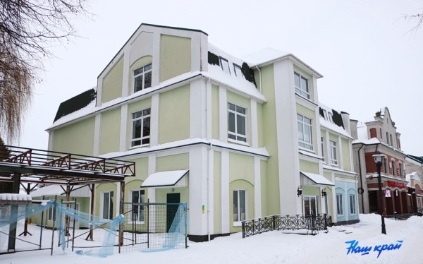 Почему в центре Барановичей несколько лет пустует новое здание