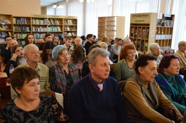 В центральной библиотеке Барановичей обсуждали алгоритм действий в случае чрезвычайной ситуации