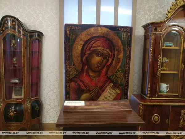 Выставку православных икон «Заступница усердная» представили в Бресте Выставку православных икон «Заступница усердная» представили в Бресте