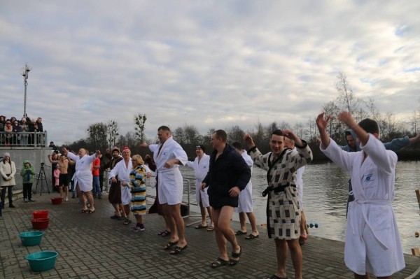 Заплыв любителей зимнего плавания пройдет 13 января в Бресте