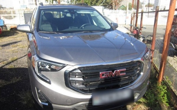 Житель Барановичей организовал преступную схему продажи автомобилей из США Житель Барановичей организовал преступную схему продажи автомобилей из США