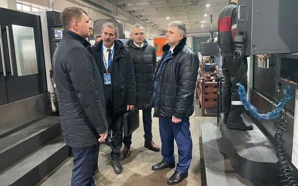 Барановичские автоагрегатовцы встречали высоких гостей Барановичские автоагрегатовцы встречали высоких гостей