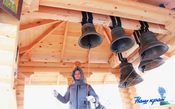 Божья радость! Купол храма святой Валентины Минской в Барановичах увенчал освященный крест, а на территории зазвонили освященные колокола Божья радость! Купол храма святой Валентины Минской в Барановичах увенчал освященный крест, а на территории зазвонили освященные колокола