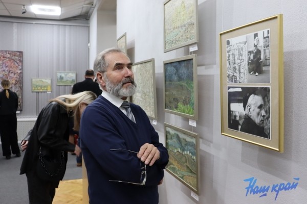 Фотарэпартаж. Адкрыццё выставы жывапісу знакамітага беларускага мастака Алеся Родзіна адбылося ў Баранавічах Фотарэпартаж. Адкрыццё выставы жывапісу знакамітага беларускага мастака Алеся Родзіна адбылося ў Баранавічах