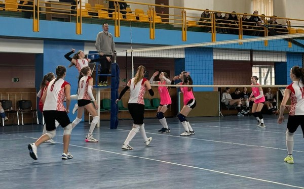 Как барановичская ДЮСШ по волейболу готовит спортивный резерв