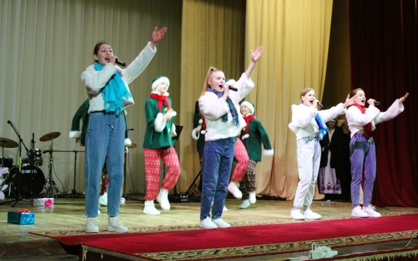 Несколько творческих коллективов Барановичского района подтвердили наименования «образцовый» и «народный» Несколько творческих коллективов Барановичского района подтвердили наименования «образцовый» и «народный»