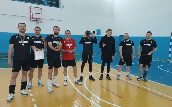 Победили волейболисты Жемчужного Победили волейболисты Жемчужного