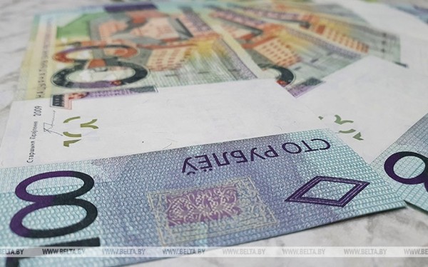 Поверила созданному нейросетью ролику и потеряла 15 тысяч рублей жительница Гродно