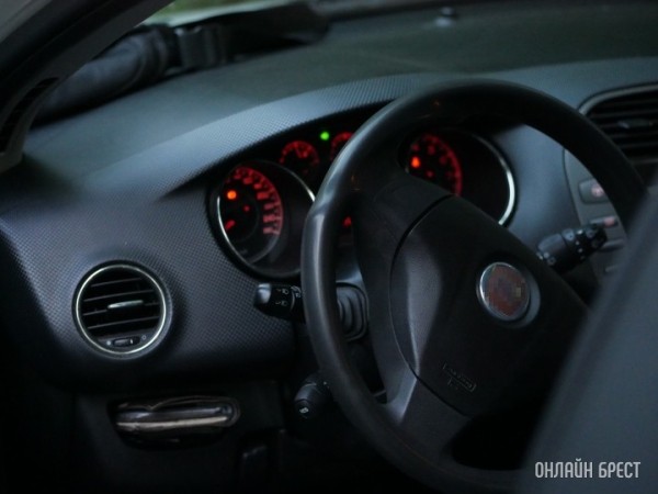 Россия с 1 апреля вводит пошлины на автомобили, растаможенные в ЕАЭС Россия с 1 апреля вводит пошлины на автомобили, растаможенные в ЕАЭС