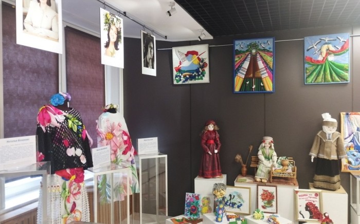 Выставка «Сокровища женской души» открылась в Барановичах