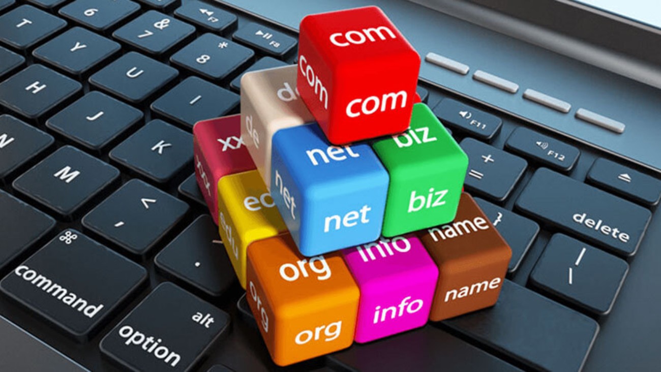 Истории успеха и неудач при выборе доменных имен: как правильный выбор может изменить бизнес