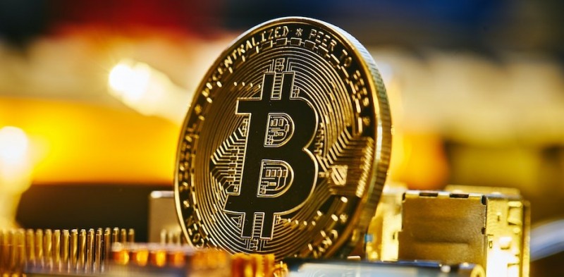 Беларуса задержали за крупную кражу криптовалюты у друга
Беларуса задержали за крупную кражу криптовалюты у друга