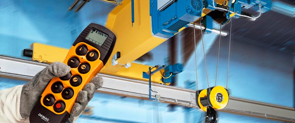 Пульты для промышленных тельферов: преимущества и новшества